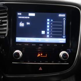 Foto inzerátu Mitsubishi Outlander 2.4 PHEV