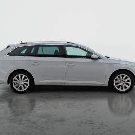 Foto inzerátu Skoda Superb 2.0 TDI