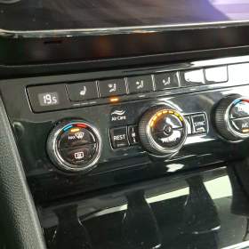 Foto inzerátu Skoda Superb 2.0 TDI