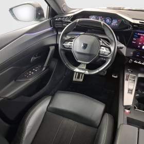 Foto inzerátu Peugeot 308 Hybrid 180