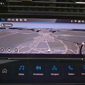 Foto inzerátu Peugeot 308 Hybrid 180