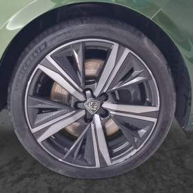 Foto inzerátu Peugeot 308 Hybrid 180