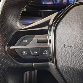 Foto inzerátu Peugeot 308 Hybrid 180