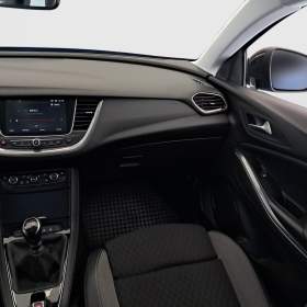 Foto inzerátu Opel Grandland 1.2 Turbo