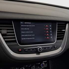 Foto inzerátu Opel Grandland 1.2 Turbo