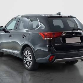 Foto inzerátu Mitsubishi Outlander 2.2 DI-D