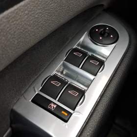 Foto inzerátu Ford Focus 2.0 16V