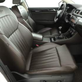 Foto inzerátu Skoda Superb 2.0 TDI