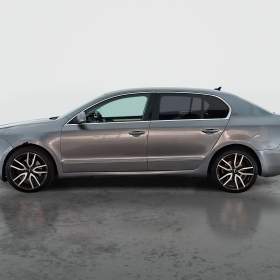 Foto inzerátu Skoda Superb 2.0 TDI