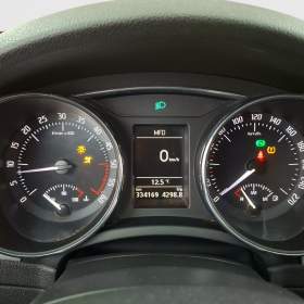 Foto inzerátu Skoda Superb 2.0 TDI