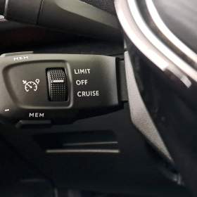 Foto inzerátu Peugeot 3008 1.2 PureTech