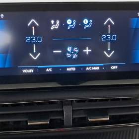 Foto inzerátu Peugeot 3008 1.2 PureTech