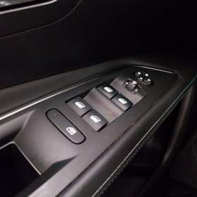 Foto inzerátu Peugeot 3008 1.5 BlueHDi
