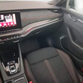 Foto inzerátu Skoda Octavia RS 2.0 TSI