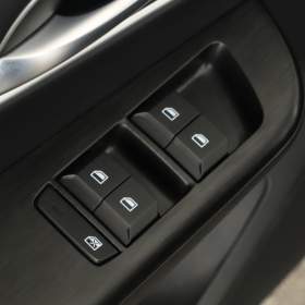 Foto inzerátu MG ZS SUV 1.5 i