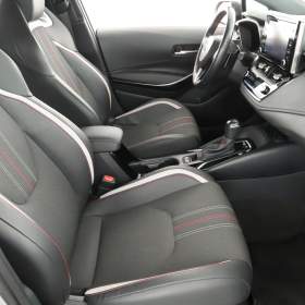 Foto inzerátu Toyota Corolla 2.0 Hybrid