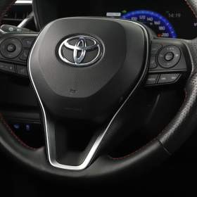 Foto inzerátu Toyota Corolla 2.0 Hybrid