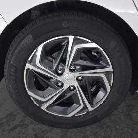Foto inzerátu Hyundai i30 Fastback 1.0 T-GDI
