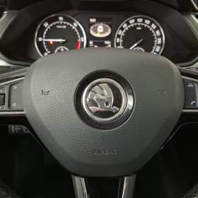 Foto inzerátu Skoda Superb 2.0 TDI 4x4