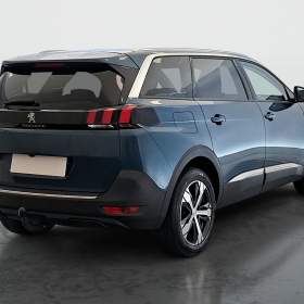 Foto inzerátu Peugeot 5008 PureTech 130