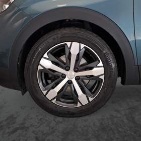 Foto inzerátu Peugeot 5008 PureTech 130