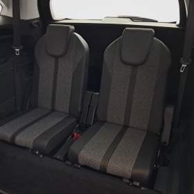 Foto inzerátu Peugeot 5008 PureTech 130