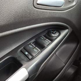 Foto inzerátu Ford Tourneo Connect 1.5 TDCi