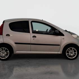 Foto inzerátu Peugeot 107 1.0