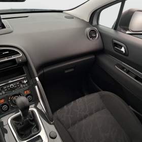 Foto inzerátu Peugeot 3008 1.6 VTi