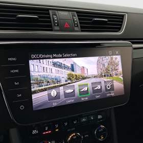 Foto inzerátu Skoda Superb 2.0 TSI