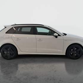 Foto inzerátu Audi A3 e-tron