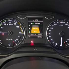 Foto inzerátu Audi A3 e-tron