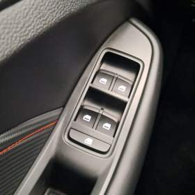 Foto inzerátu MG ZS SUV 1.0 Turbo