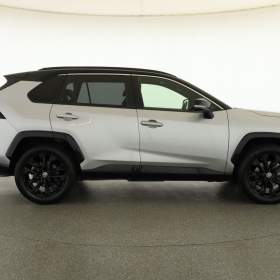 Foto inzerátu Toyota RAV 4 2.5 Hybrid