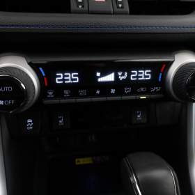 Foto inzerátu Toyota RAV 4 2.5 Hybrid