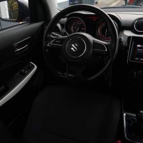 Foto inzerátu Suzuki Swift 1.2 SHVS