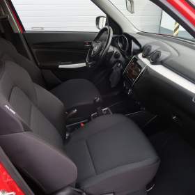 Foto inzerátu Suzuki Swift 1.2 SHVS