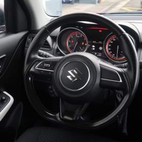 Foto inzerátu Suzuki Swift 1.2 SHVS