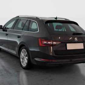 Foto inzerátu Skoda Superb 2.0 TDI