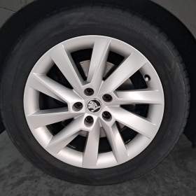 Foto inzerátu Skoda Superb 2.0 TDI