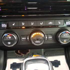 Foto inzerátu Skoda Superb 2.0 TDI