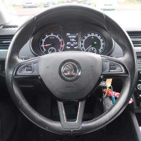 Foto inzerátu Skoda Octavia 1.5 TSI G-TEC
