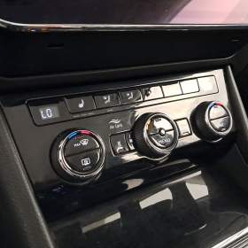Foto inzerátu Skoda Superb 2.0 TDI