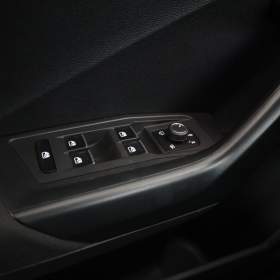 Foto inzerátu VW T-Roc 2.0 TSI 4Motion