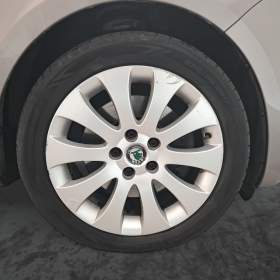 Foto inzerátu Skoda Superb 2.0 TDI