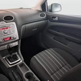 Foto inzerátu Ford Focus 1.6 16V