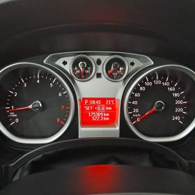Foto inzerátu Ford Focus 1.6 16V
