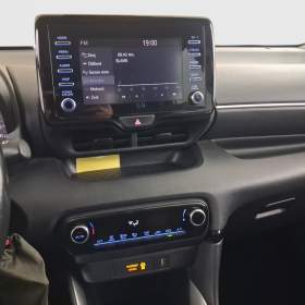 Foto inzerátu Toyota Yaris 1.5 Hybrid