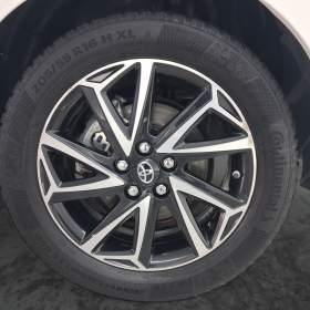 Foto inzerátu Toyota Yaris 1.5 Hybrid