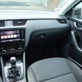 Foto inzerátu Skoda Octavia 1.5 TSI